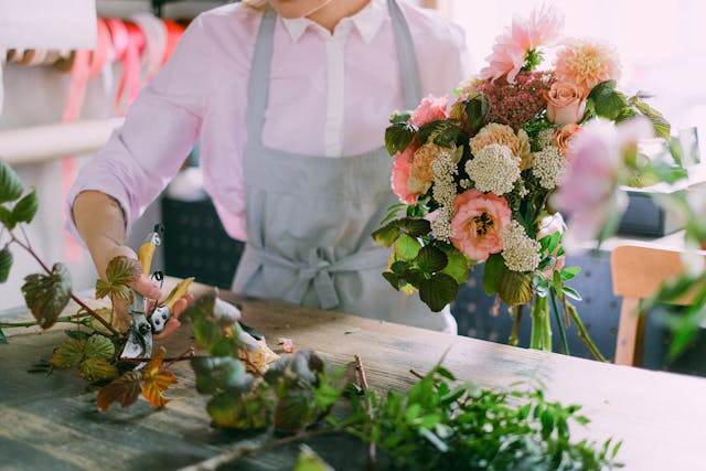 You are currently viewing An introduction to cutting flowers